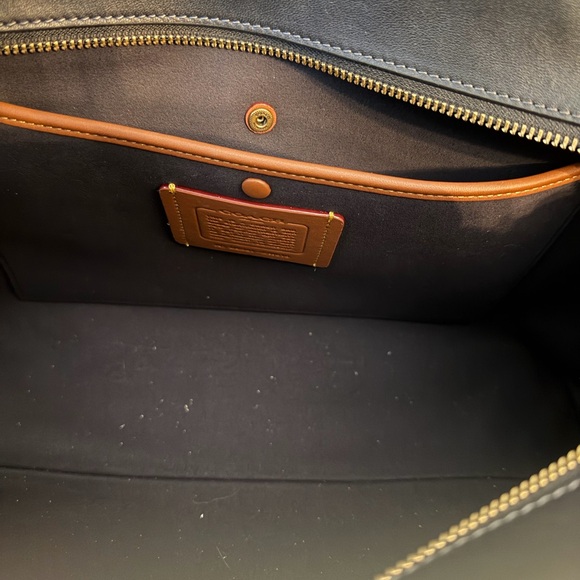 Coach Soft Empire Carryall Bag 40 - Picture 7 of 7